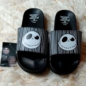 Disneys "Tim Burtons The Nightmare before Christmas" (size 10) Mens Slides